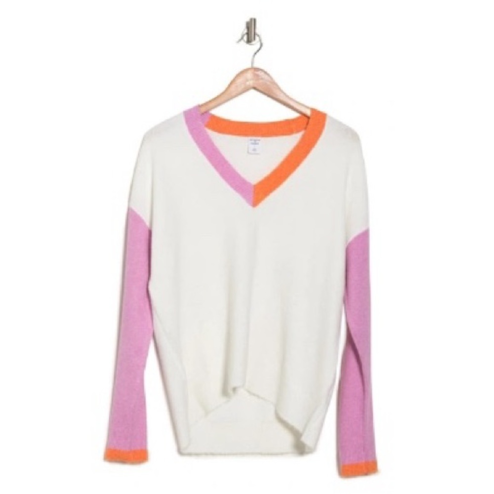 Melrose & Market V-Neck Colorblock Sweater